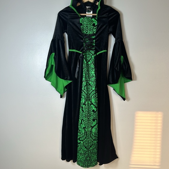 Spirit Black and Green Witch Costume for Kids - Picture 2 of 9